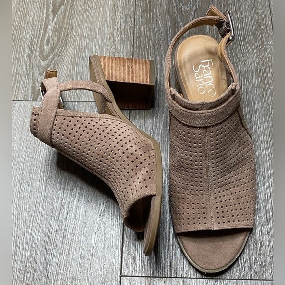 Franco Sarto Womens Brown Block Heel Peep Toe Size 7.5 Medium Harlet2 - Picture 4 of 16